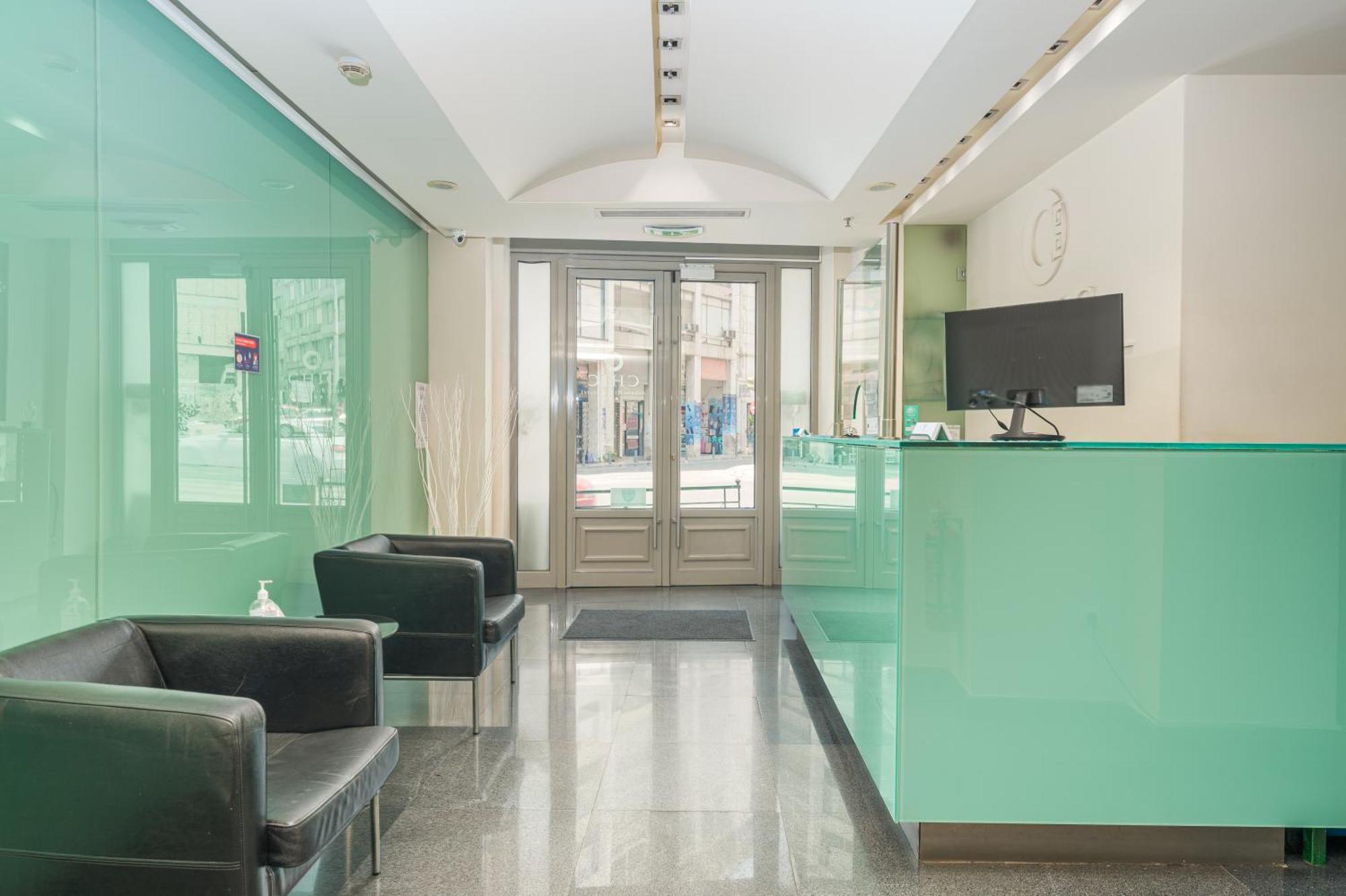 Chic Hotel Афины Экстерьер фото
